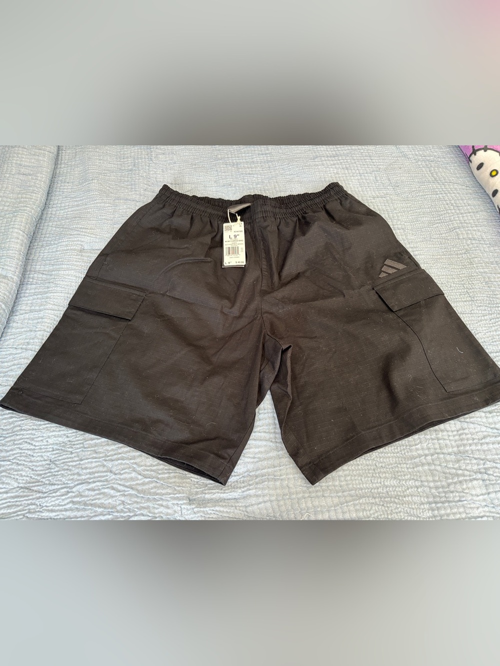 Adidas Men's Woven Cargo Shorts 9"
Inseam Black Size Large NWT (KH4166)